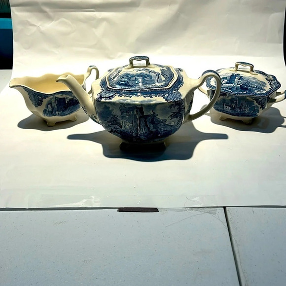 Johnson Bros Old Britain Castles 1792 Tea Set - Picture 1 of 8